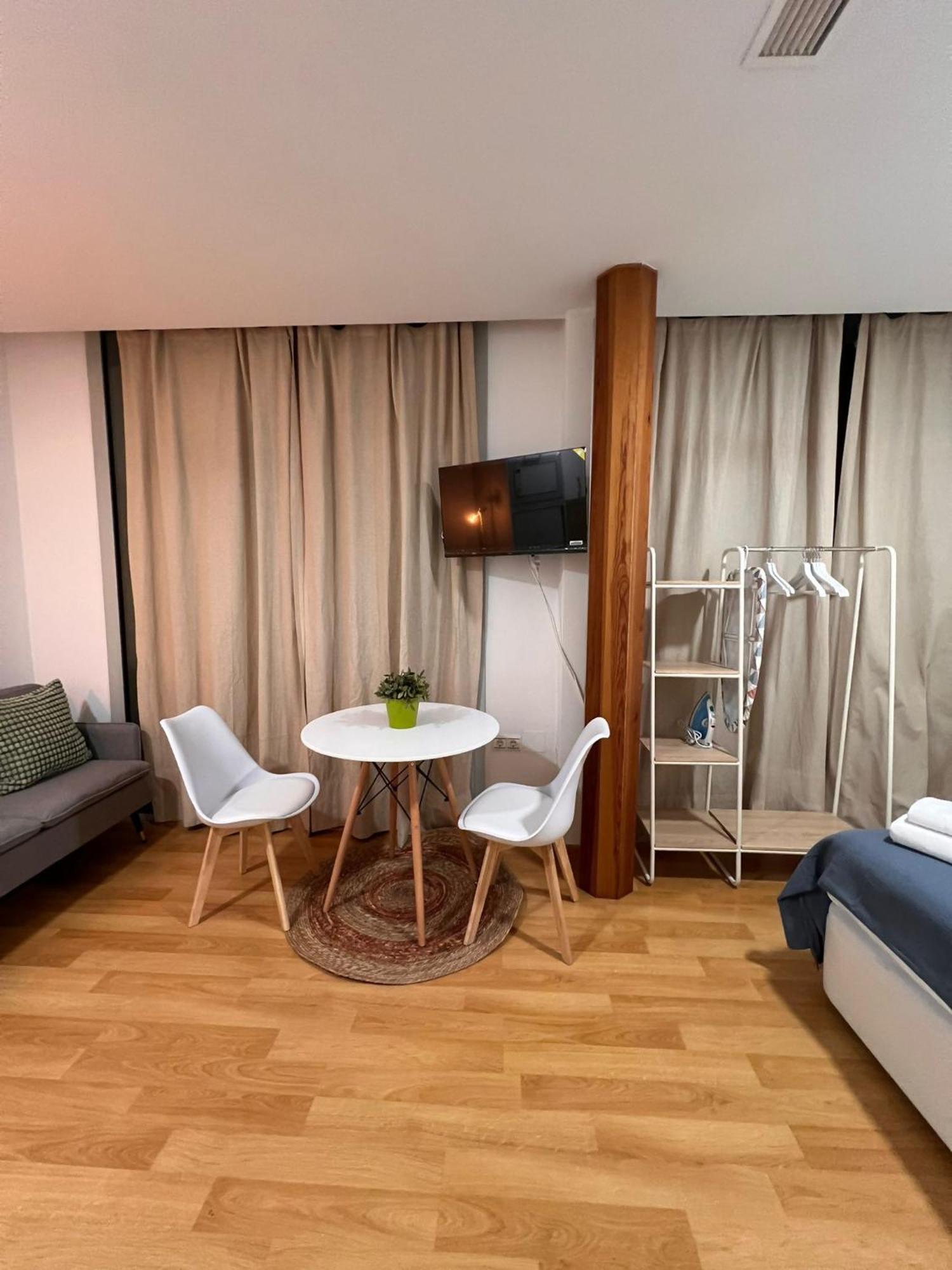 Apartamento Carreteria Centro Малага Екстериор снимка